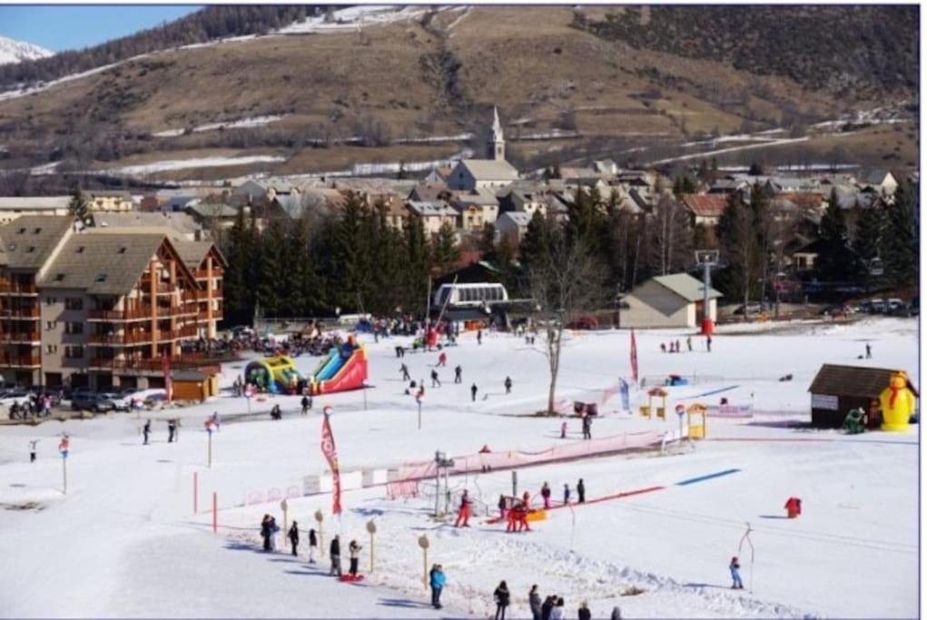 Appart très ensoleillé 7 pers au pied des pistes Ancelle Extérieur photo